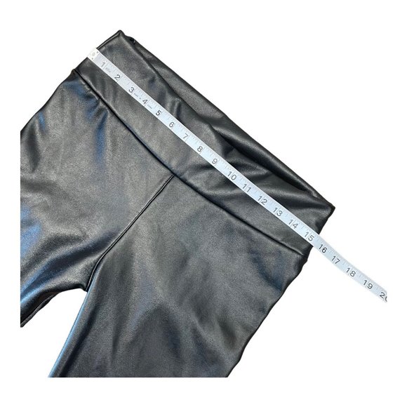 Fashion Women Black Vinil Leggings SZ Large Junior. Faux Fur Lined. NO SIZE TAGS - Picture 4 of 8